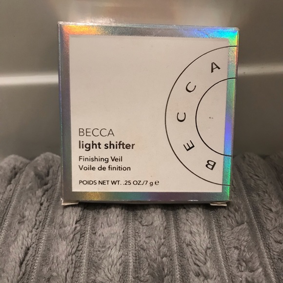 BECCA- Light Shifter Finishing Veil (NWT) - Picture 4 of 7